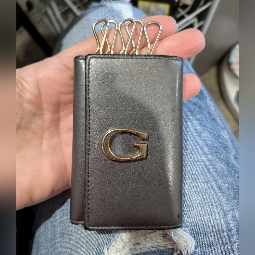 Vintage Gucci Dark Gray Patent Leather Keyholder